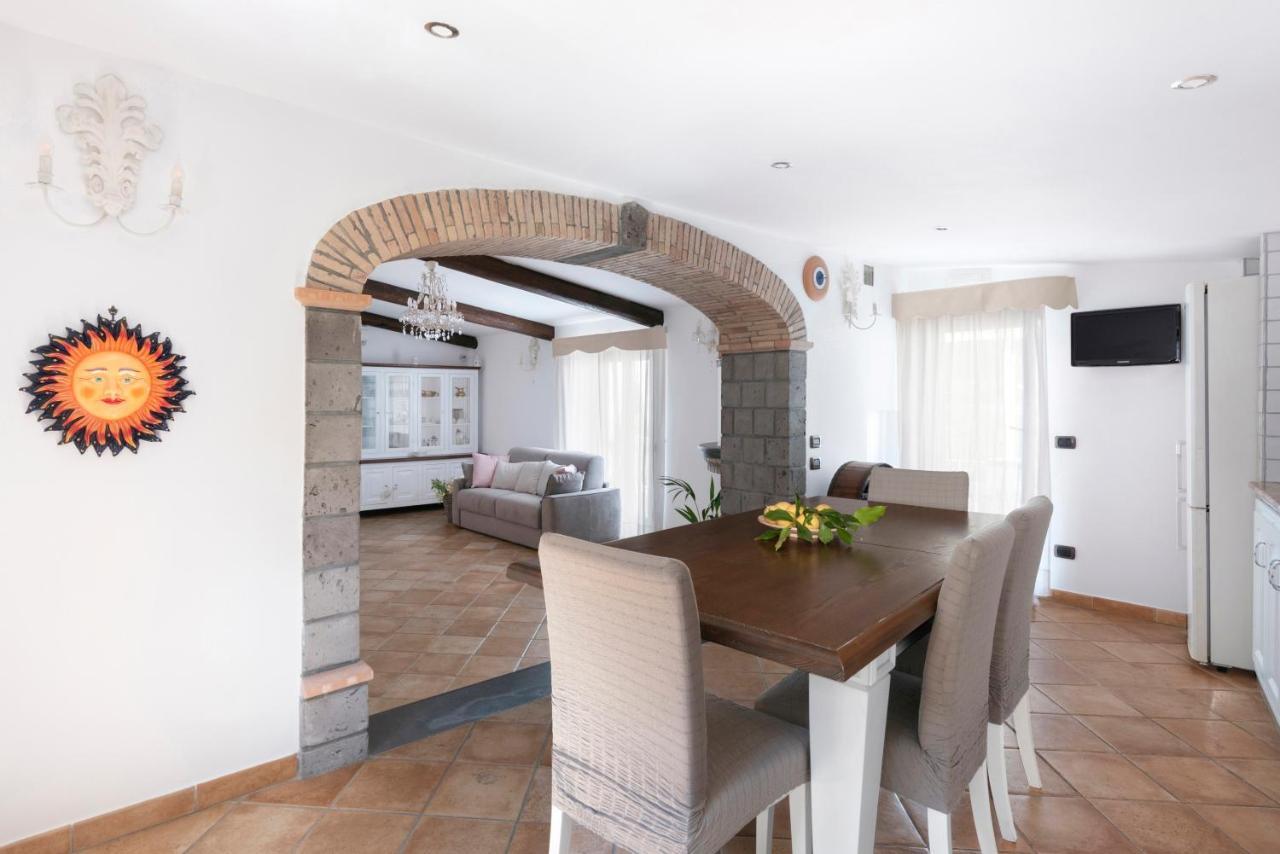 Villa Anna - De Vivo Realty Пьяно-ди-Сорренто Экстерьер фото